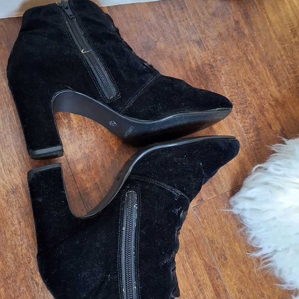 Expressions Black Velveteen Granny Ankle Boots 9.5 - Picture 5 of 16